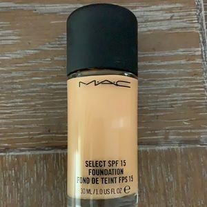 MAC foundation NC43